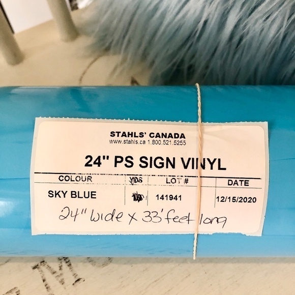 Permanent, Vinyl Roll, Sky Blue, Sign Vinyl, 24 Inches Wide x 33 Feet Long - Picture 4 of 5